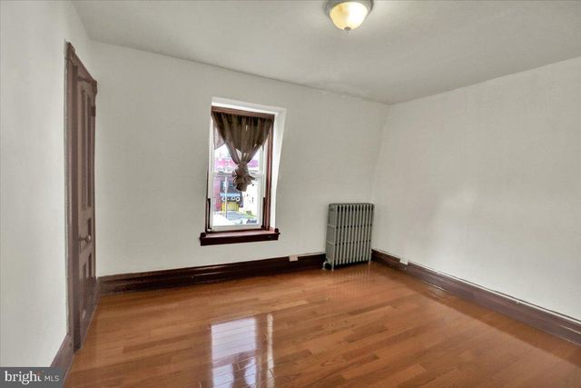 425 CHESTNUT ST, Reading, PA 19602