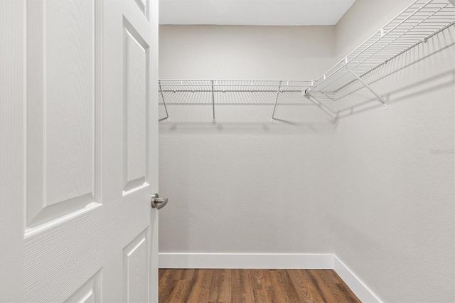 2 FISHER LANE TRAIL, Ocklawaha, FL 32179