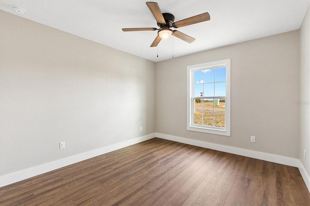 2 FISHER LANE TRAIL, Ocklawaha, FL 32179