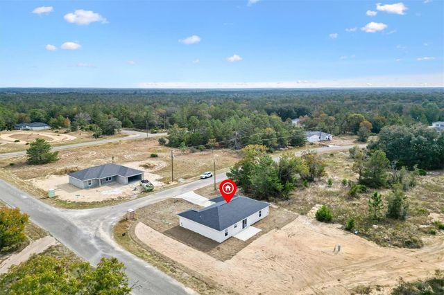 2 FISHER LANE TRAIL, Ocklawaha, FL 32179