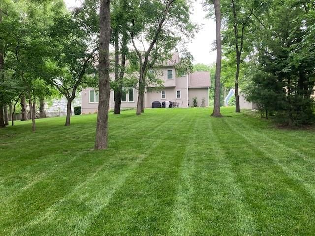 7805 N Rhode Avenue, Kansas City, MO 64152