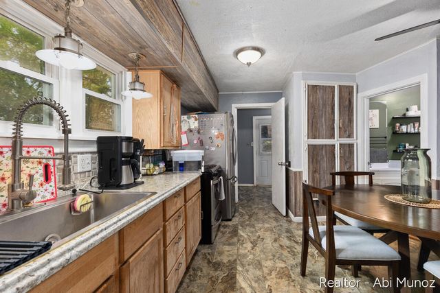 2852 Longstreet Avenue Sw, City Of Wyoming, MI 49509