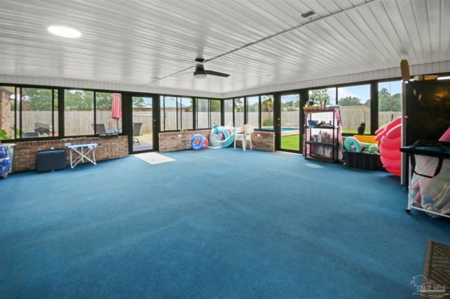 5976 N Blue Angel Pkwy, Pensacola, FL 32526