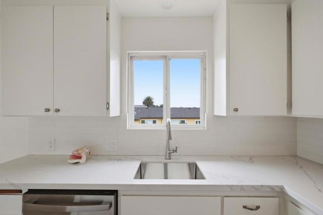 407 Saint Joseph Avenue, Half Moon Bay, CA 94019