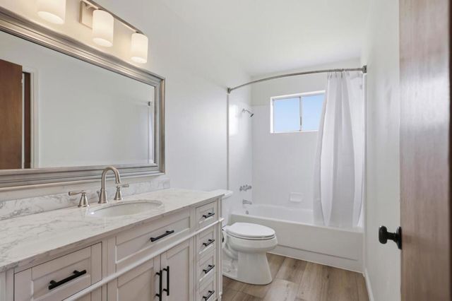 407 Saint Joseph Avenue, Half Moon Bay, CA 94019