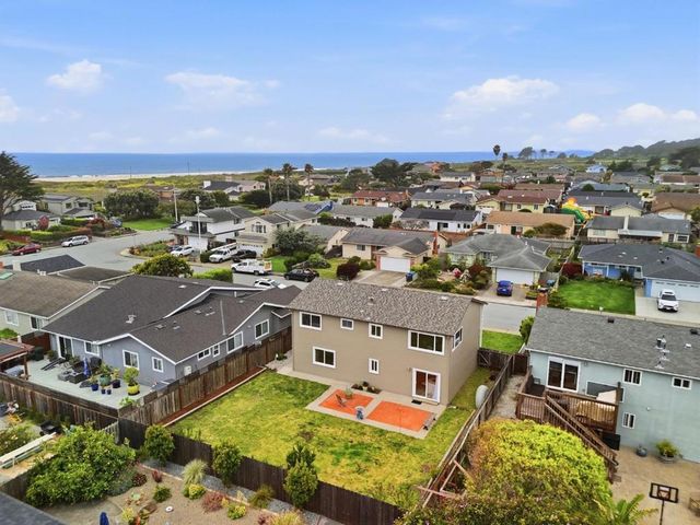 407 Saint Joseph Avenue, Half Moon Bay, CA 94019
