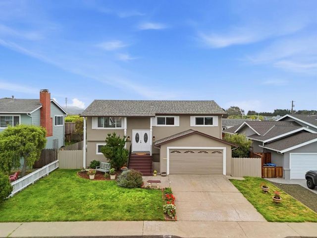 407 Saint Joseph Avenue, Half Moon Bay, CA 94019
