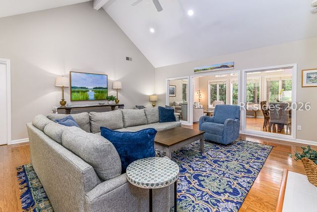 16 Rusty Rail Ln, Hilton Head Island, SC 29926