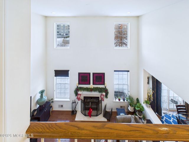 28 Wisniewski Road, Sayreville, NJ 08872