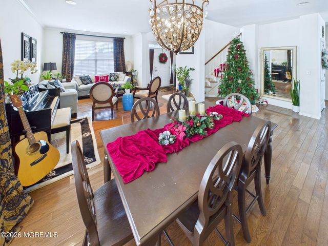 28 Wisniewski Road, Sayreville, NJ 08872