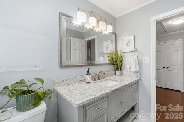 1308 Dumbarton Road, Gastonia, NC 28054