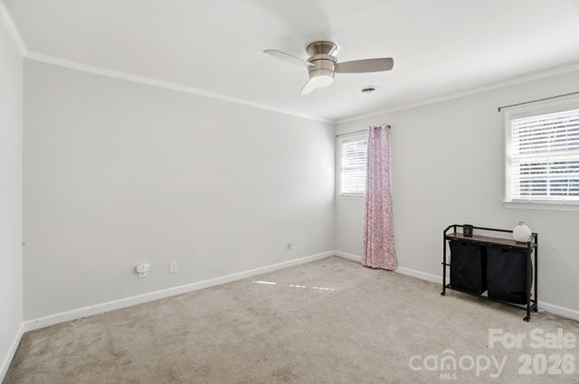 1308 Dumbarton Road, Gastonia, NC 28054