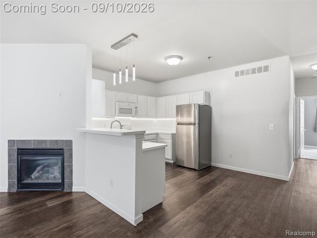 14579 Vauxhall Drive, Sterling Heights, MI 48313