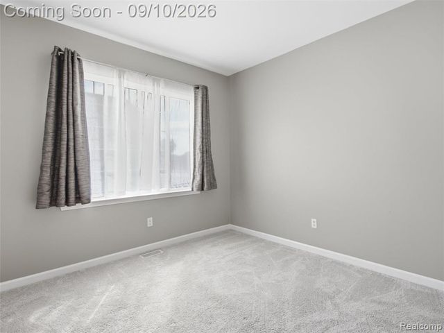 14579 Vauxhall Drive, Sterling Heights, MI 48313