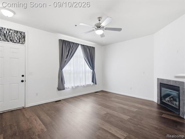 14579 Vauxhall Drive, Sterling Heights, MI 48313