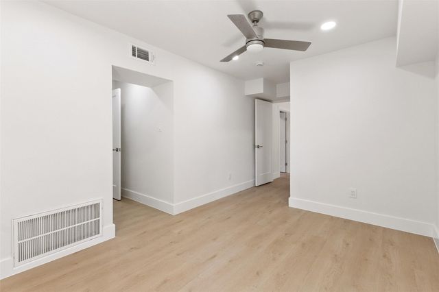 107 Beaver Tail Point, Houston, TX 77024
