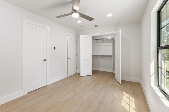 107 Beaver Tail Point, Houston, TX 77024