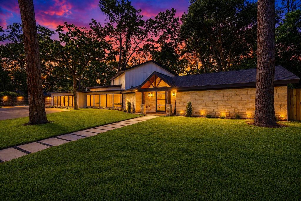 107 Beaver Tail Point, Houston, TX 77024