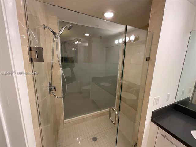 90 SW 3rd Street 3910, Miami, FL 33130