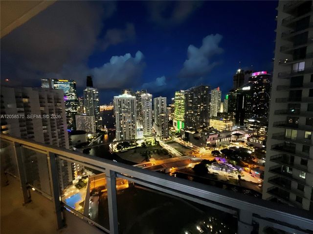 90 SW 3rd Street 3910, Miami, FL 33130