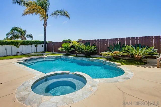 3439 Southwood Drive, Oceanside, CA 92058