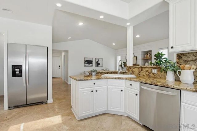 3439 Southwood Drive, Oceanside, CA 92058