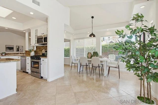 3439 Southwood Drive, Oceanside, CA 92058