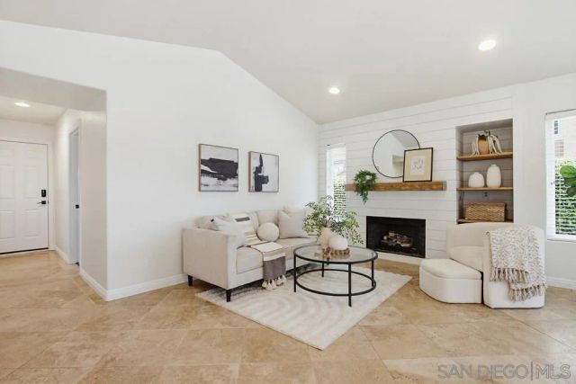 3439 Southwood Drive, Oceanside, CA 92058