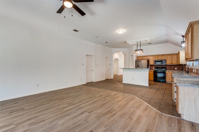 193 Jacob Crossing, Rockwall, TX 75087