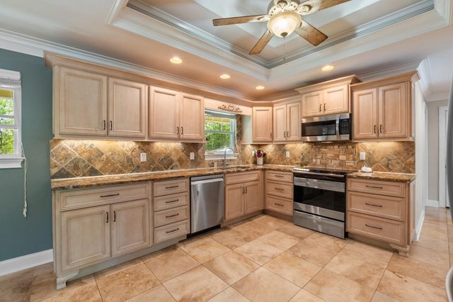 2024 Clematis Drive, Hixson, TN 37343