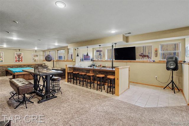 6417 Foxhollow Court, East China, MI 48054