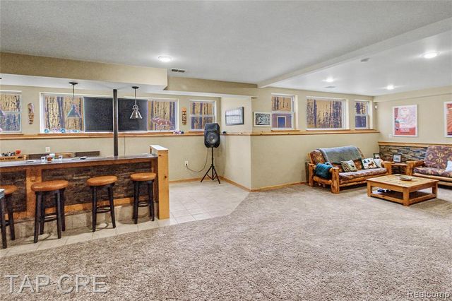 6417 Foxhollow Court, East China, MI 48054
