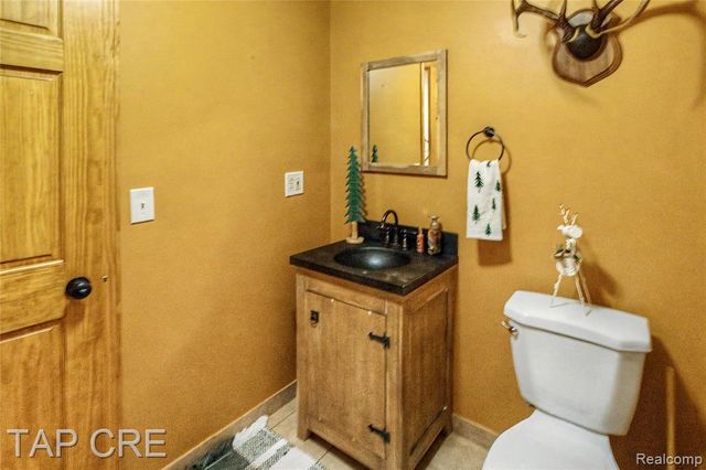 6417 Foxhollow Court, East China, MI 48054