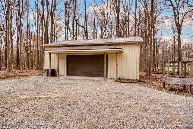 6417 Foxhollow Court, East China, MI 48054