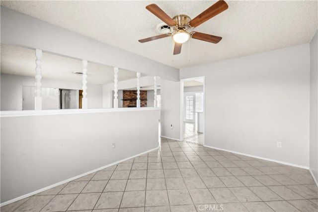 13755 Mohawk Rd, Apple Valley, CA 92307