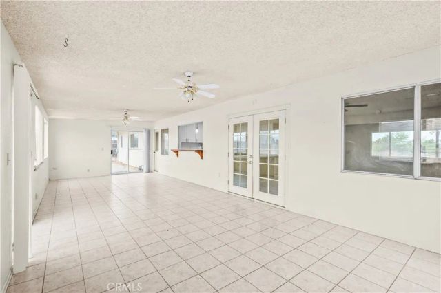 13755 Mohawk Rd, Apple Valley, CA 92307