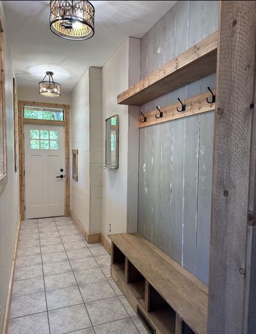 63 Granny Smith Lane, Ellijay, GA 30536