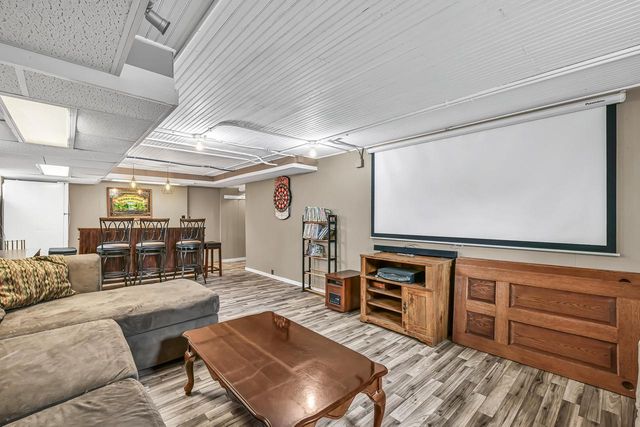 415 College AVENUE, Waukesha, WI 53186