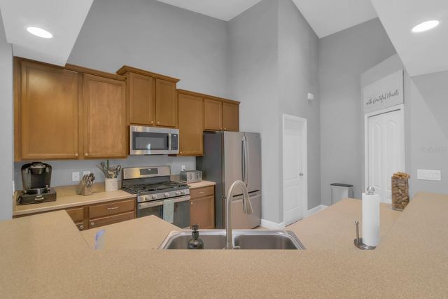 756 ROCK CREEK STREET, Apopka, FL 32712