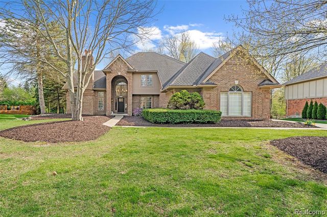 46611 Darwood Court, Plymouth, MI 48170