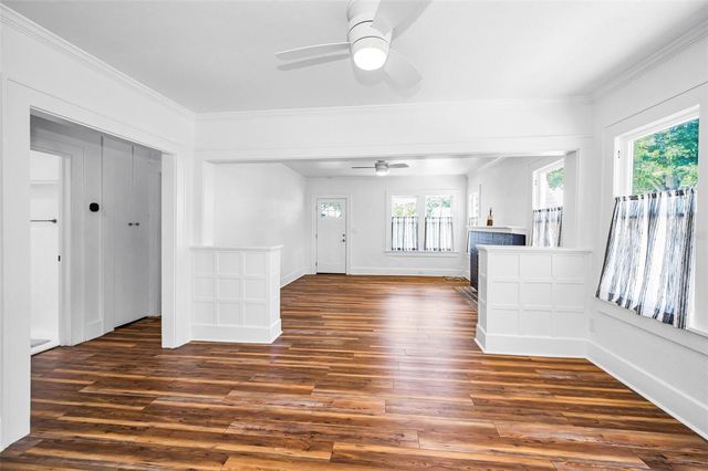 1100 35TH AVENUE N, St Petersburg, FL 33704