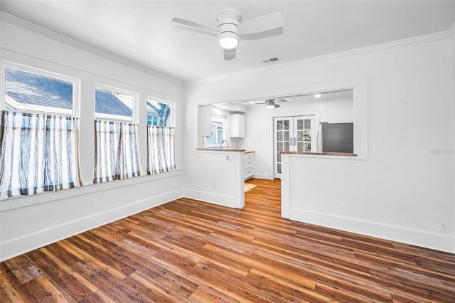 1100 35TH AVENUE N, St Petersburg, FL 33704