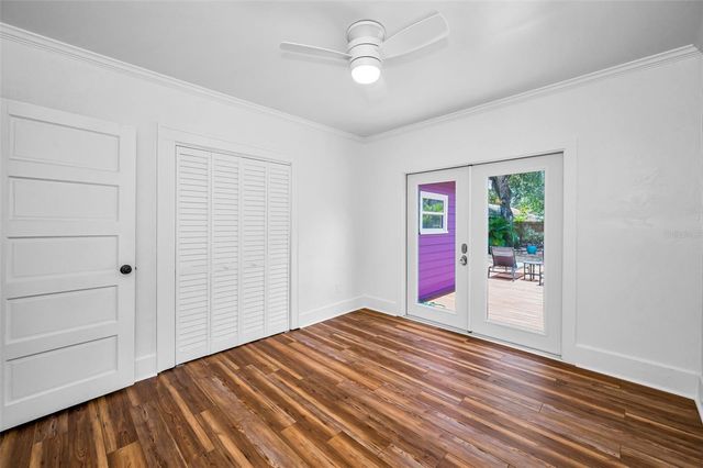 1100 35TH AVENUE N, St Petersburg, FL 33704