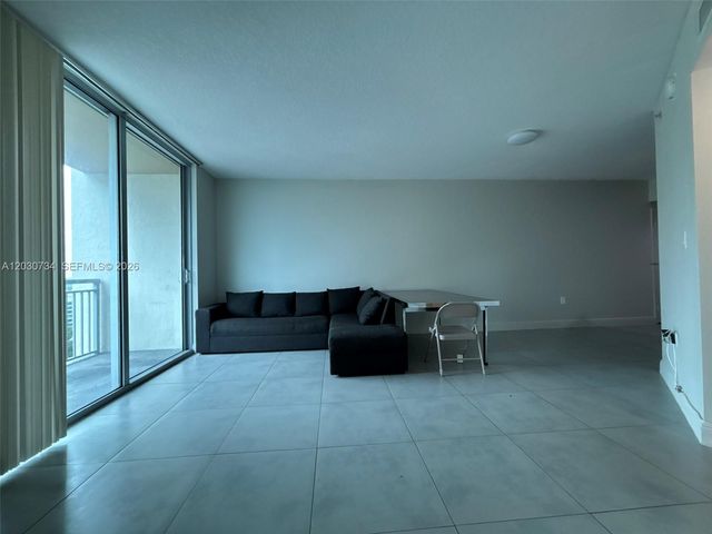 9055 SW 73rd Court 1504, Miami, FL 33156
