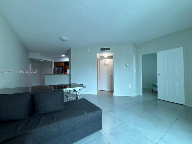 9055 SW 73rd Court 1504, Miami, FL 33156