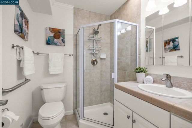 2300 Tice Creek Dr 2, Walnut Creek, CA 94595