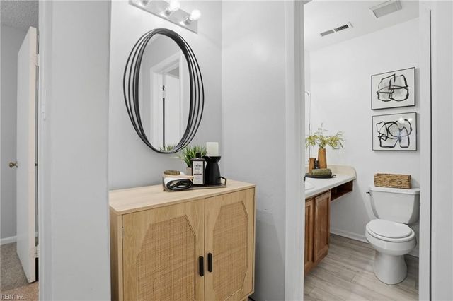 718 Woodbox DR, Virginia Beach, VA 23462