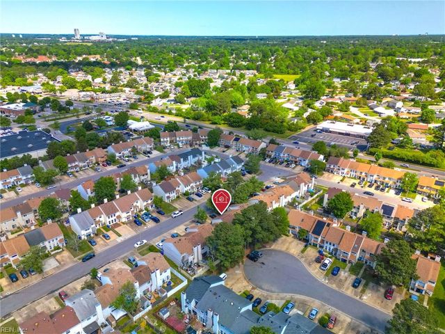 718 Woodbox DR, Virginia Beach, VA 23462