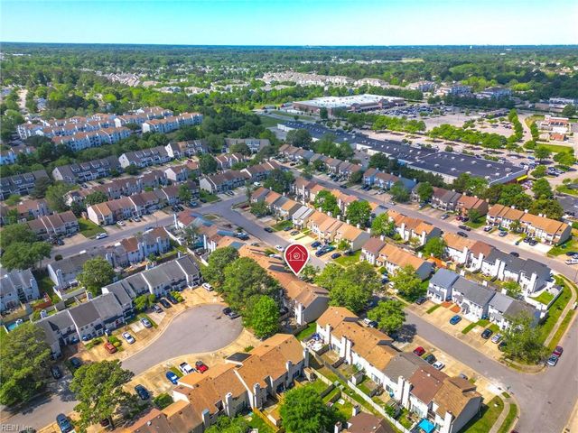 718 Woodbox DR, Virginia Beach, VA 23462