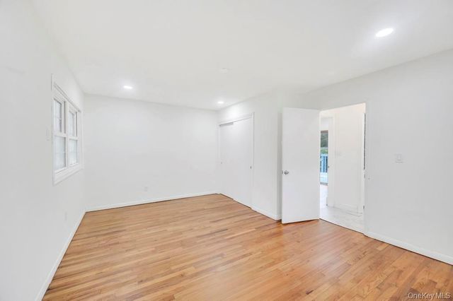 468 Ferndale Boulevard, Islip, NY 11751